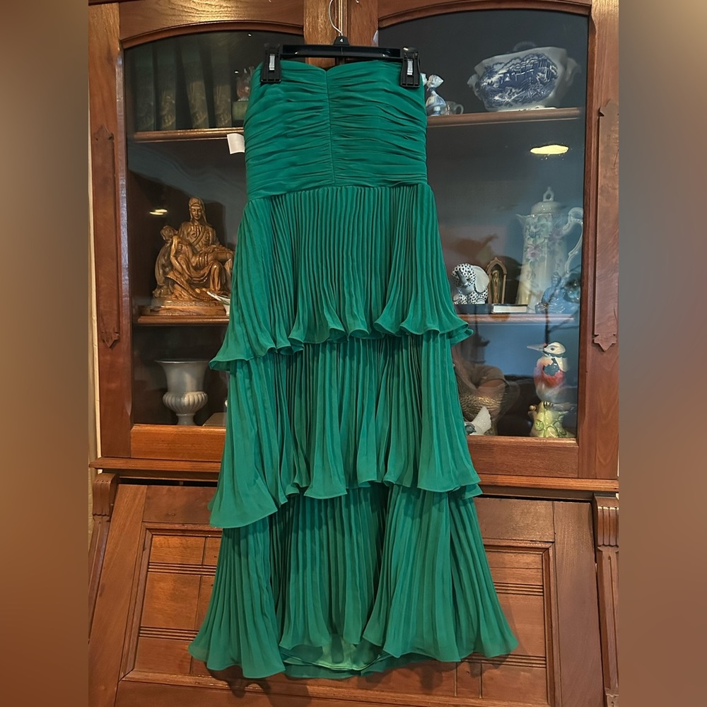 Fame & Partners MIDI Green Dress